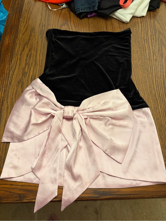 More To Come Dresses & Skirts - Strapless Velvet & Satin Bow Dress in Black and Light Pink